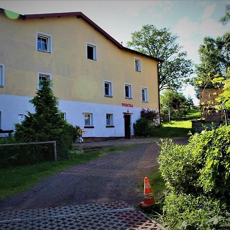 Zagroda Agroturystyczna Wiecha Mieroszow Ngoại thất bức ảnh